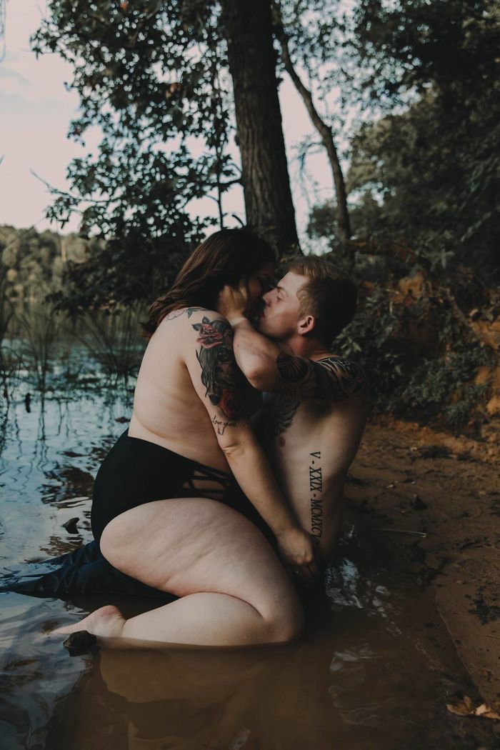 This Woman Was Nervous About Her Photoshoot With Fiancé, But The Result Won The Internet