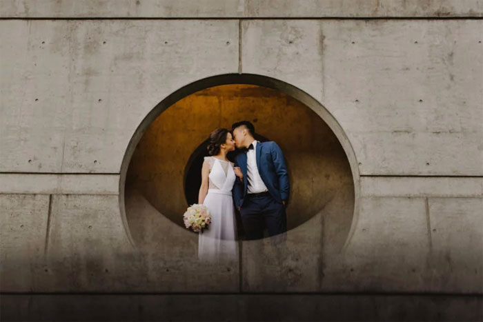 Wedding Photographer Shares A Ridiculously Simple Photography Trick And The Results Are Stunning