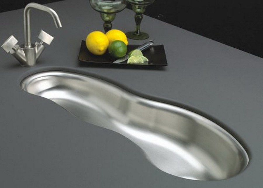 Make your kitchen special with an unusually-shaped sink.