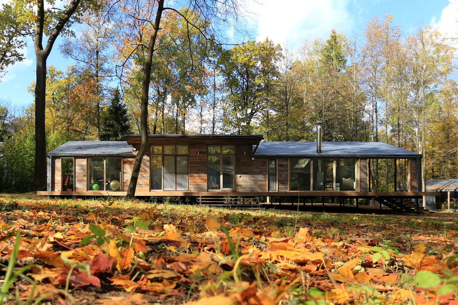 This Prefab Cabin Was Built in 10 Days for Only $80,000