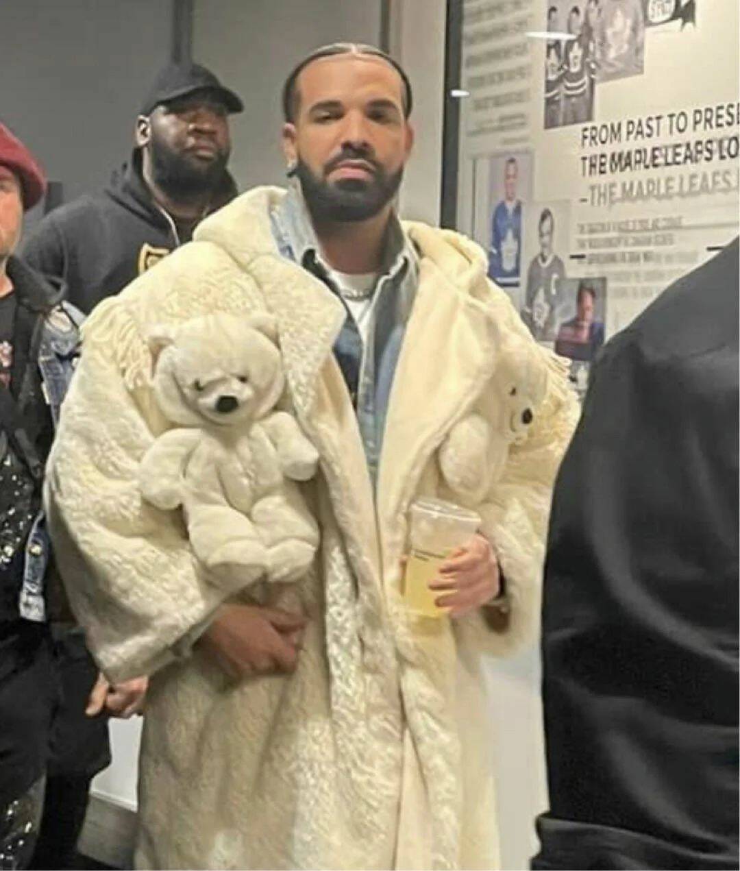Drake's "Outfit" Here. It Does Look Comfy, Though…