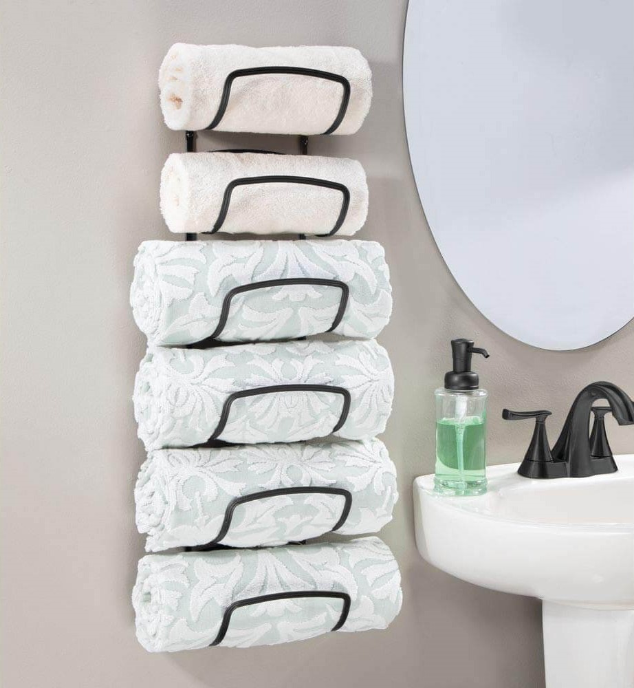 Six-Tiered Vertical Wall-Mounted Towel Butler