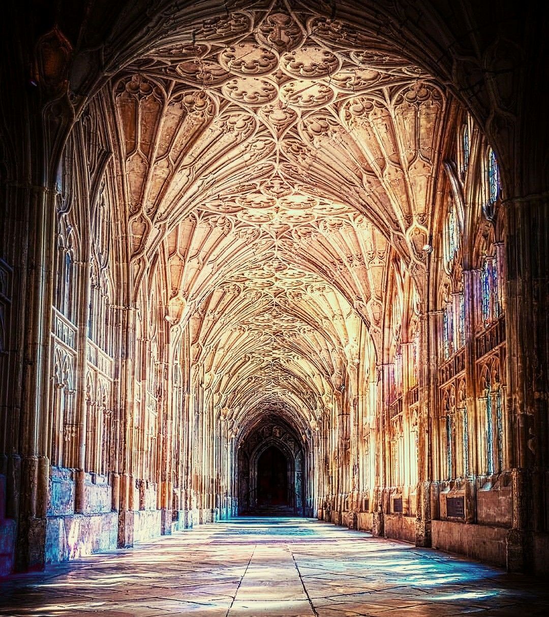 Gloucester Cathedral - An English Cathedral Of The 11th Century, It Is One Of The Masterpieces Of Gothic Architecture Around The World.