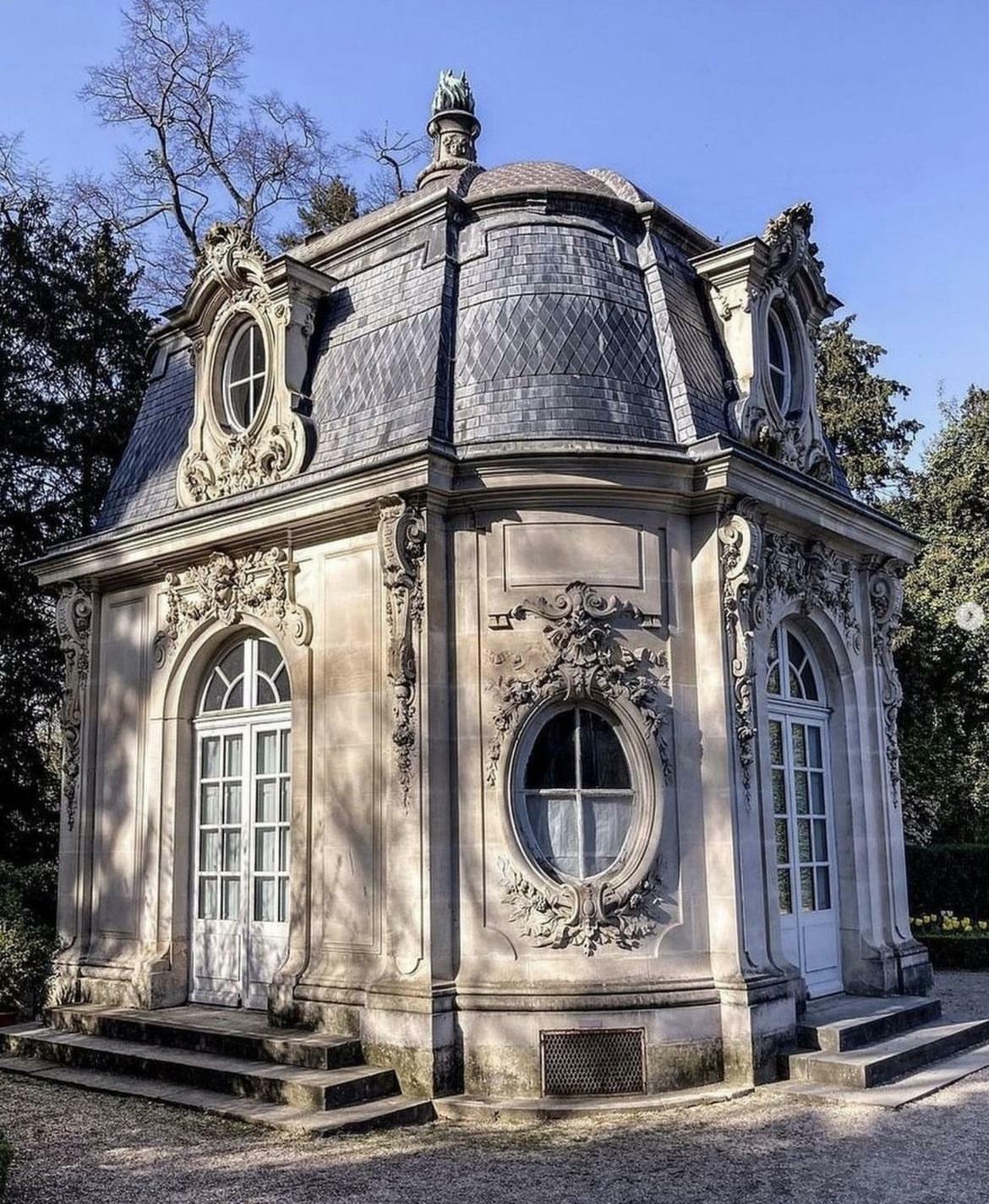 Pavilion Louis Xv A 19th Century Folly In The Parc De Bagatelle, Paris