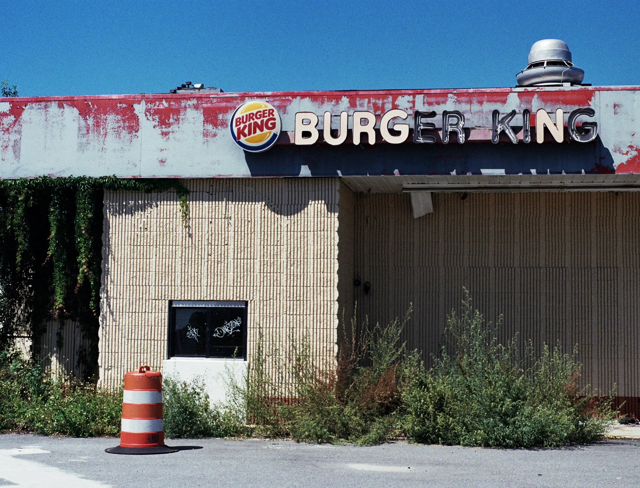Nature Starting To Reclaim An Old Abandoned Burger King