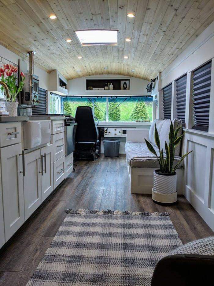 A Couple Turned An Old School Bus Into A Cozy, Tiny House