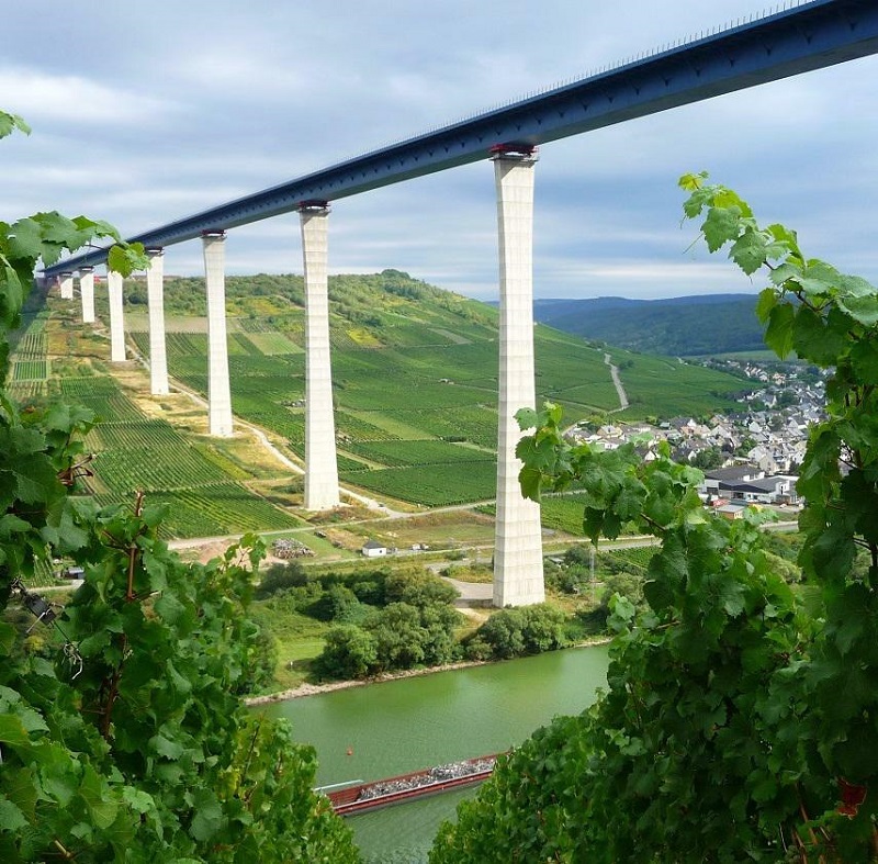 Gigantic Bridge In Germany, 158 Meter Tall, 1702 Meters Long