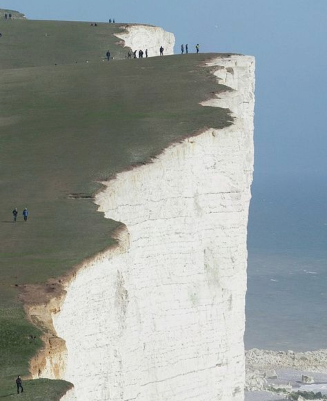 The True Terrifying Scale Of The White Cliffs Of Dover, UK