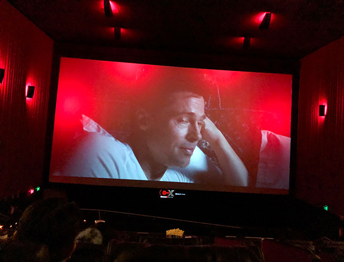 These Red Lights Leaking Into The Screen