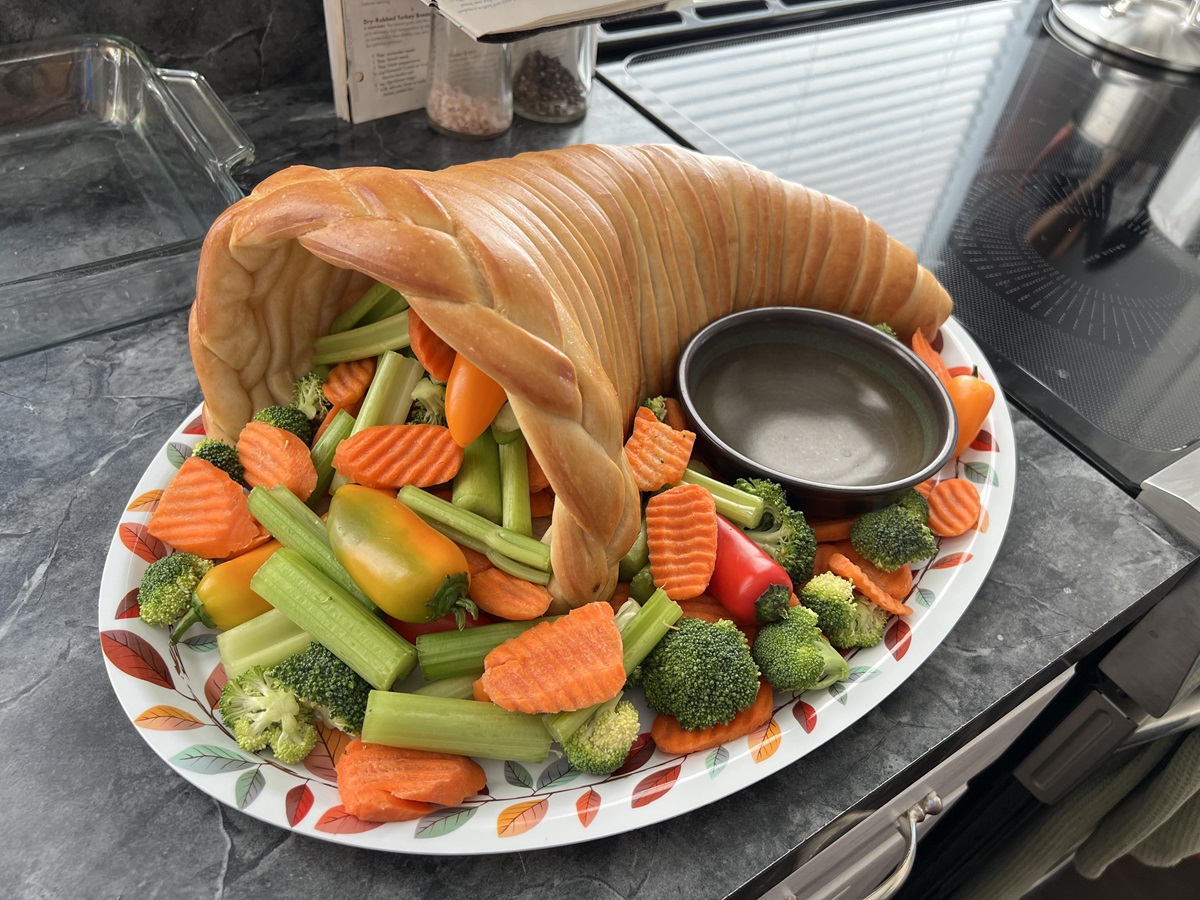 Here's A Cornucopia I Made Out Of Bread For Thanksgiving